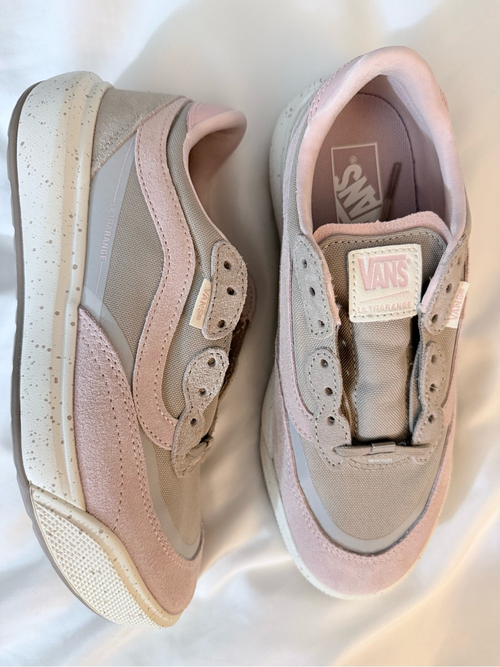 NWOT Vans UltraRange 2.0 SE Sneakers - Sepia Rose/Mushroom Brown - Size 8 Women